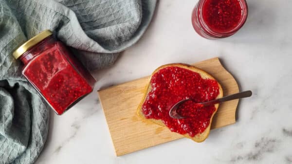 Hjemmelavet hindbærmarmelade