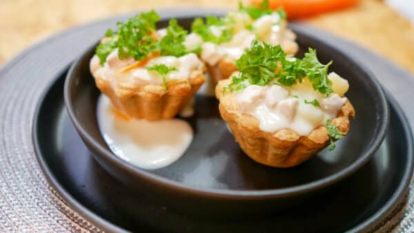 Tarteletter med kylling i asparges