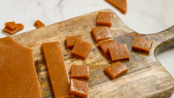 Lav flødekarameller uden termometer