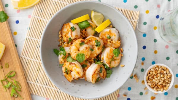 Stegte tigerrejer med hvidløg